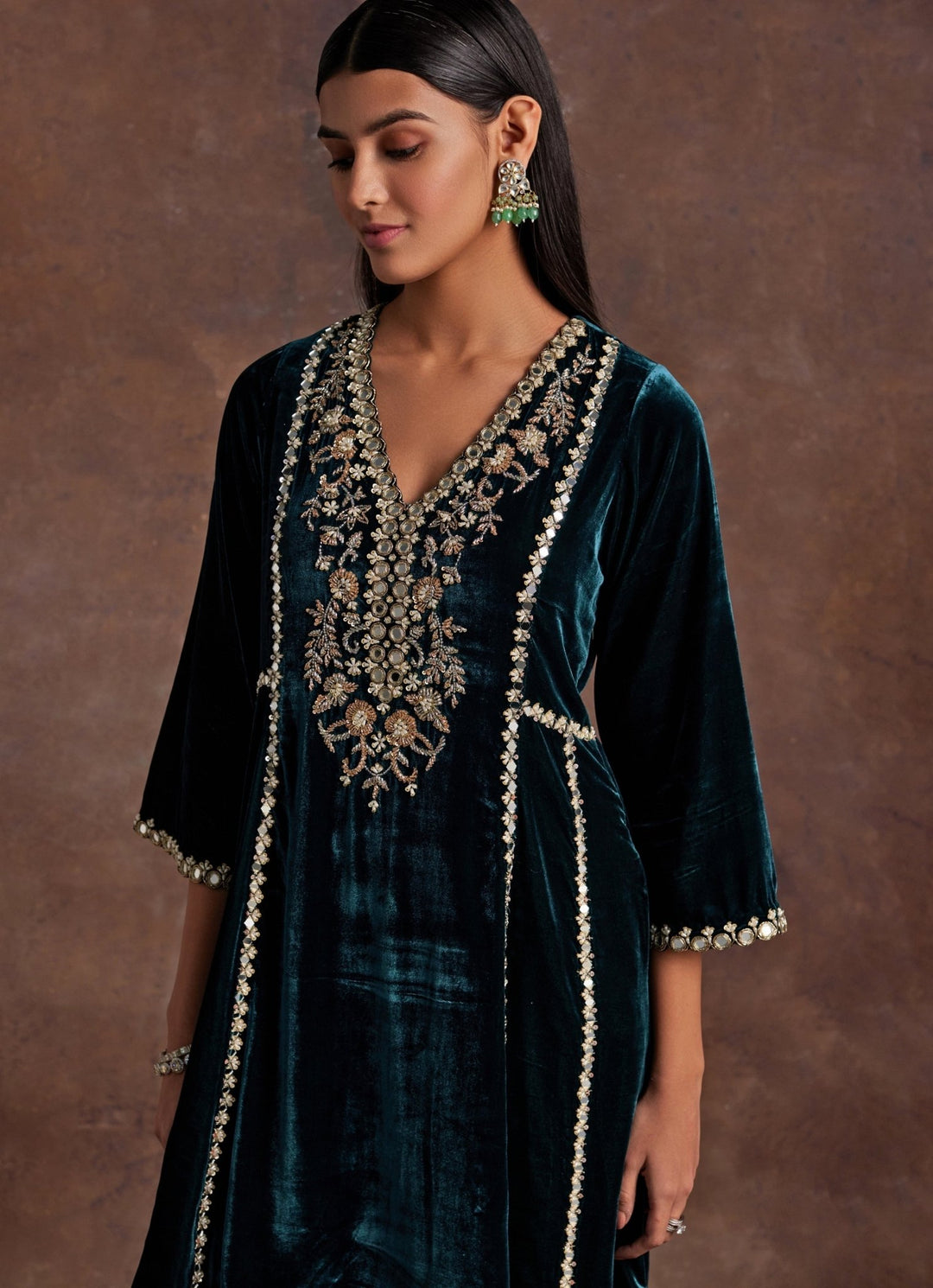 Green Velvet Embroidered Kurta Pants Set Sanya Gulati - Fabilicious Fashion