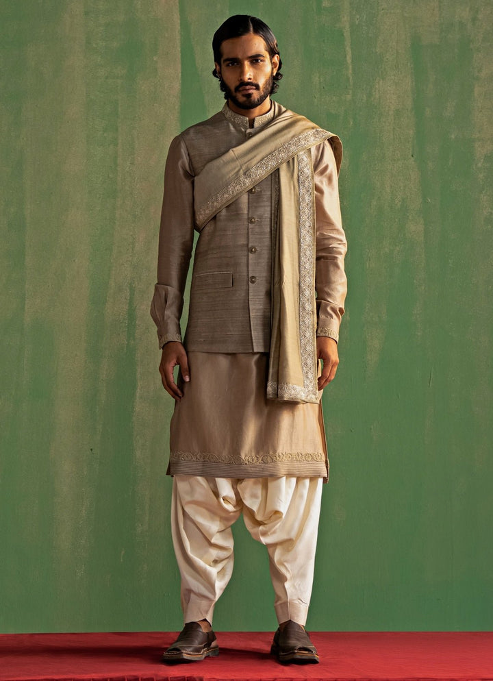 Grey Embroidered Nehru Jacket Set Studio Bagechaa - Men - Fabilicious Fashion