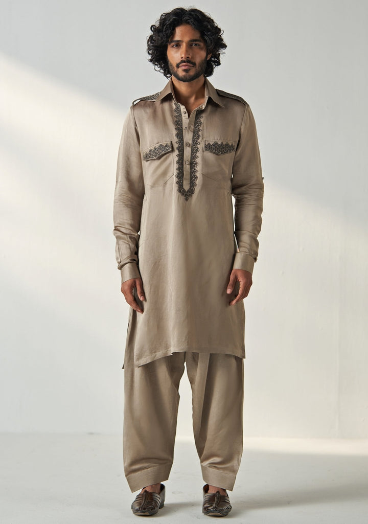 Grey Embroidered Pathani Kurta Set Studio Bagechaa - Men - Fabilicious Fashion