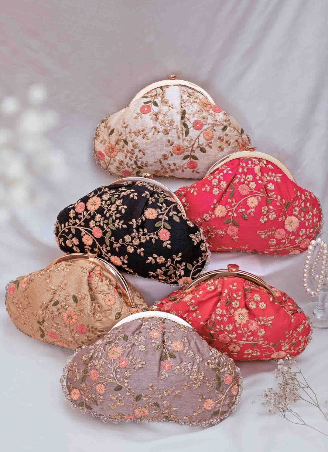 Grey Embroidered Vintage Purse AMYRA - Fabilicious Fashion