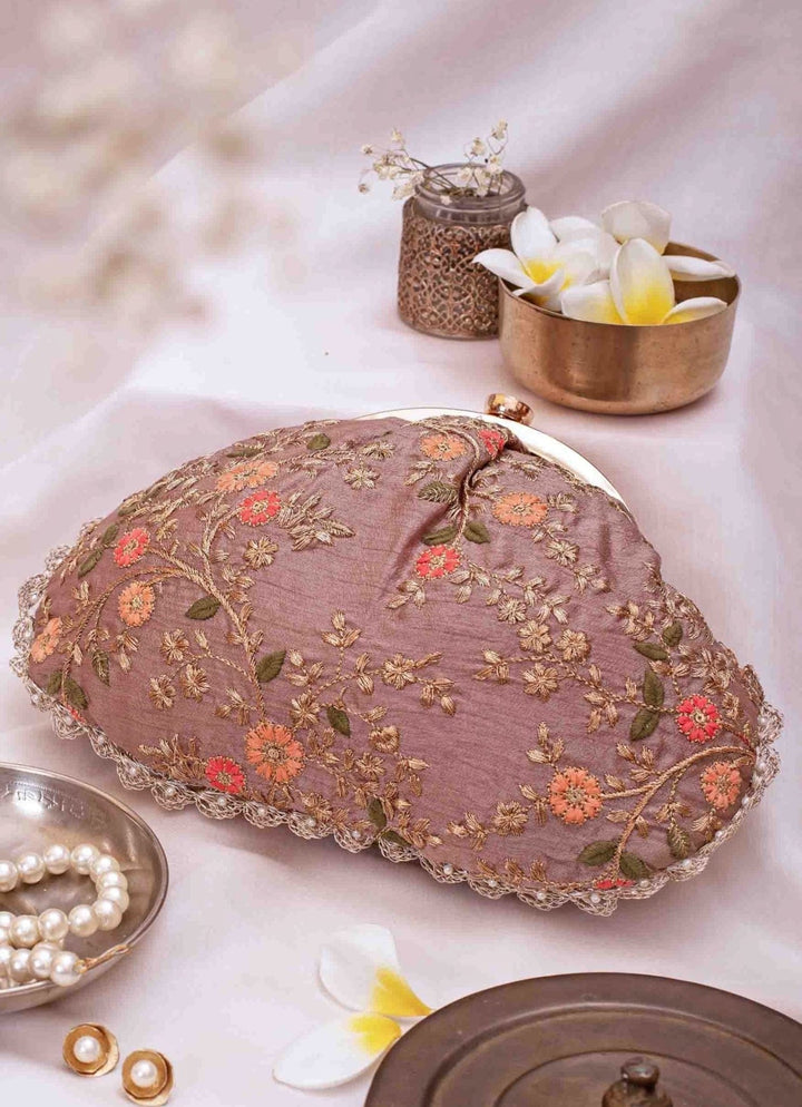 Grey Embroidered Vintage Purse AMYRA - Fabilicious Fashion