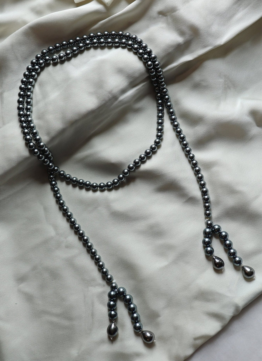 Do Taara Grey Pearl NecklaceFabilicious Fashion