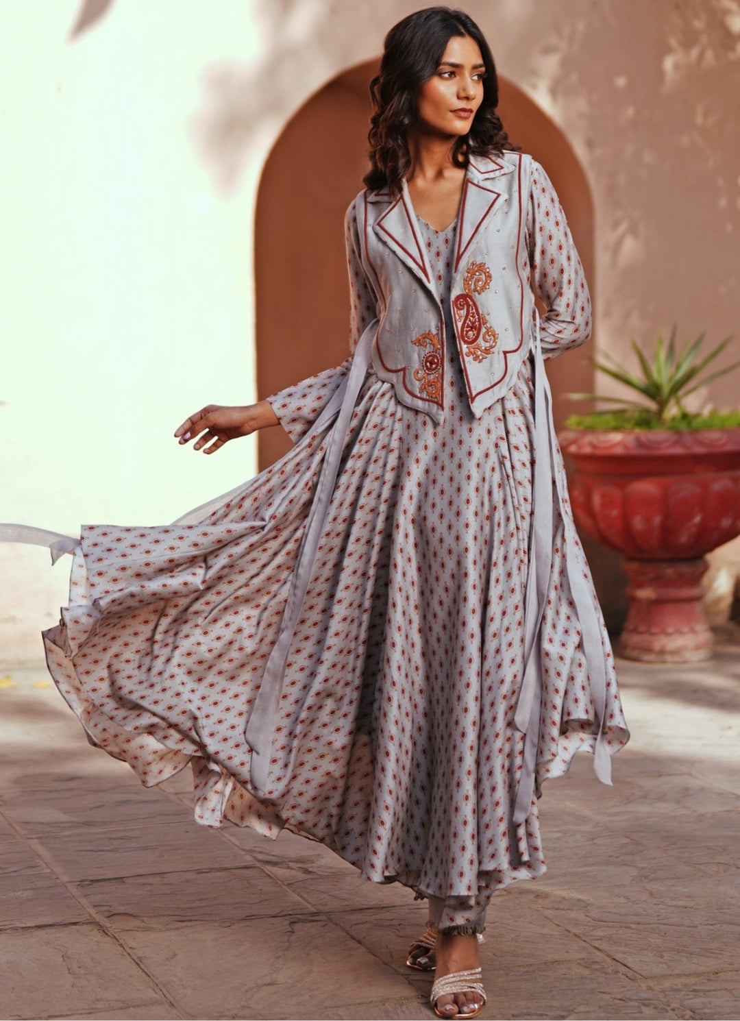 Grey Printed Asymmetric Kurta Pant Set With Jacket Isha Gupta Tayal - Fabilicious Fashion