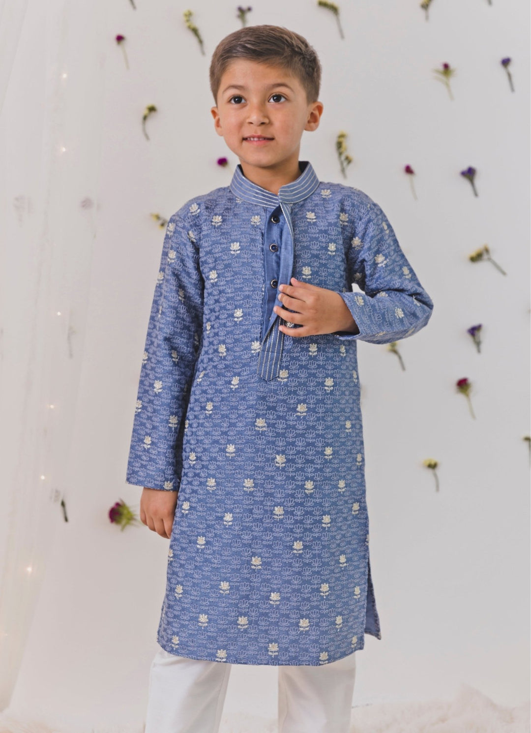 Grey Silk Kurta Set Chotibuti - Fabilicious Fashion