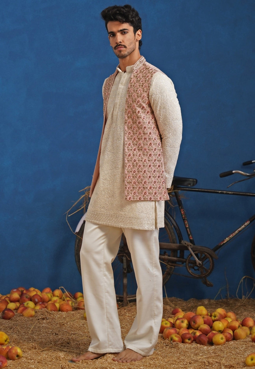 Ivory and Pink Georgette Short Kurta Jacket Set Kalpraag - Fabilicious Fashion