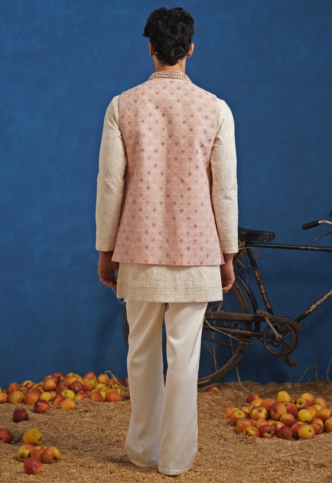 Ivory and Pink Georgette Short Kurta Jacket Set Kalpraag - Fabilicious Fashion