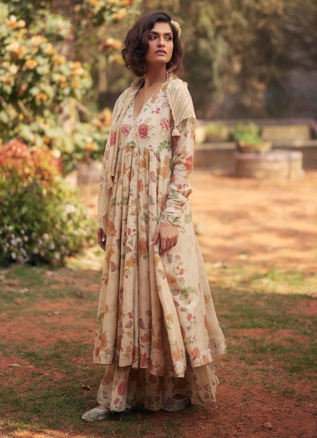 Ivory Chanderi Anarkali With Skirt Set Paulmi and Harsh - Fabilicious Fashion