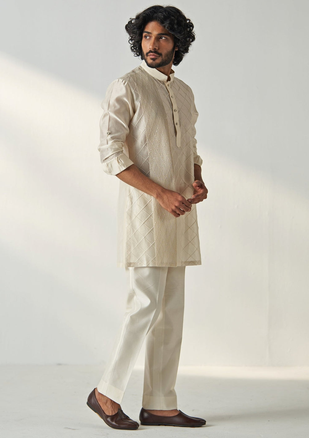 Ivory Chanderi Silk Kurta Pajama Set Studio Bagechaa - Men - Fabilicious Fashion