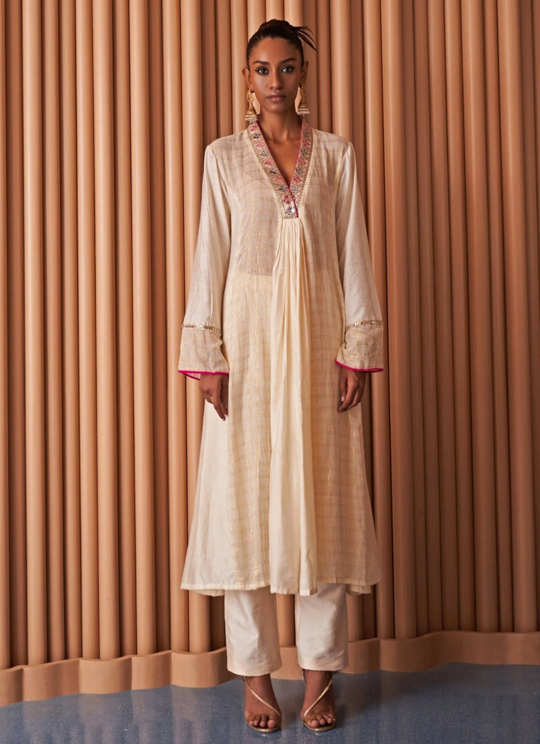 Rishi and Vibhuti Ivory Crepe Kurta Pants SetFabilicious Fashion