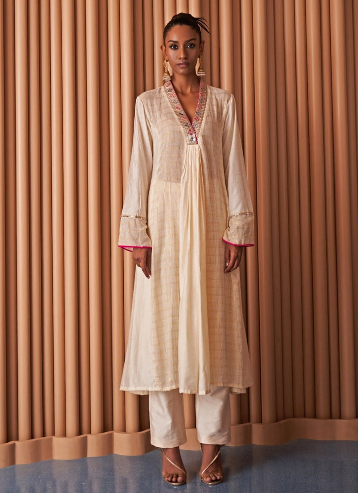 Rishi and Vibhuti Ivory Crepe Kurta Pants SetFabilicious Fashion