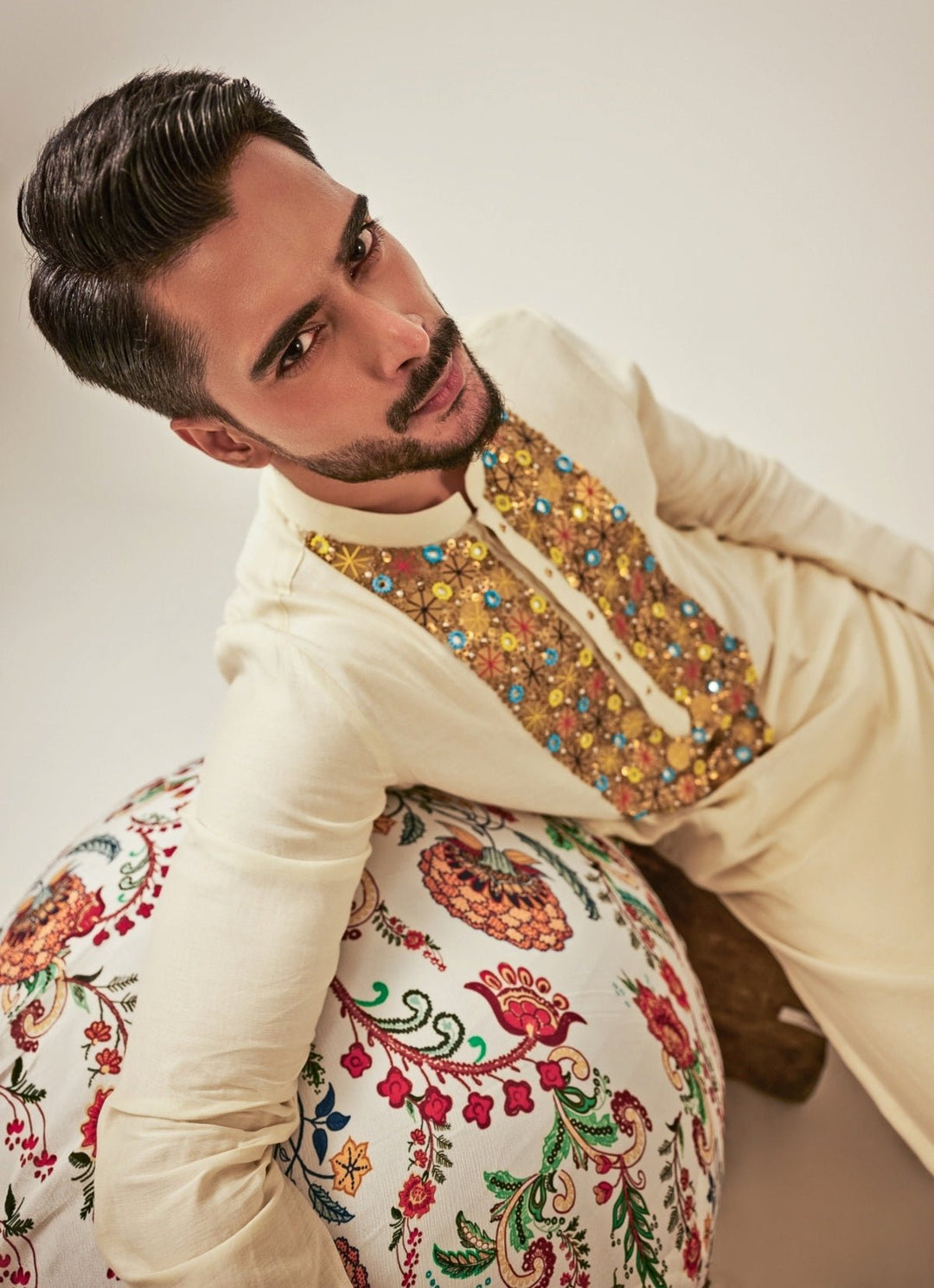 Ivory Embroidered Chanderi Kurta Juhi Bengani - Men - Fabilicious Fashion