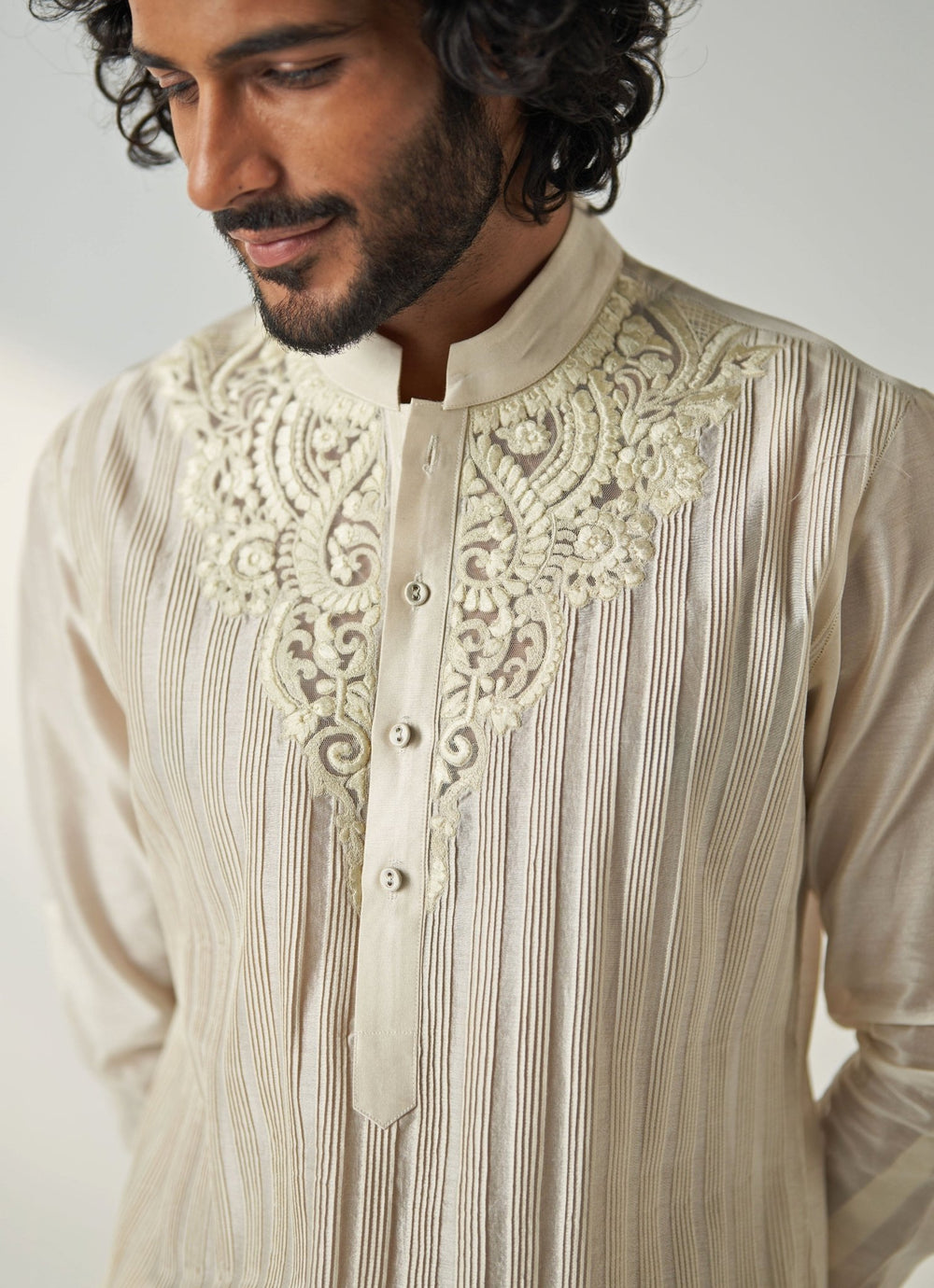 Ivory Embroidered Chanderi Silk Kurta Pajama Set Studio Bagechaa - Men - Fabilicious Fashion