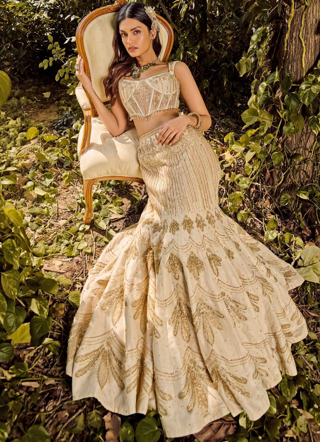 Ivory Embroidered Corset Lehenga Set Parul Gandhi - Fabilicious Fashion