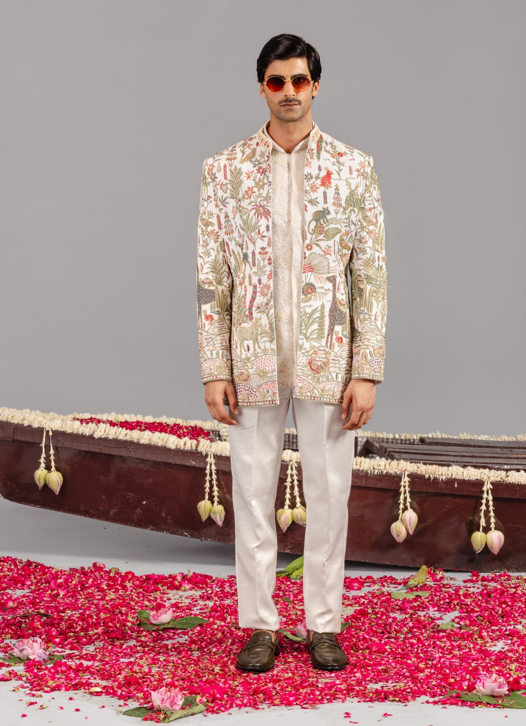 Ivory Embroidered Georgette Jodhpuri Set Kalpraag - Fabilicious Fashion