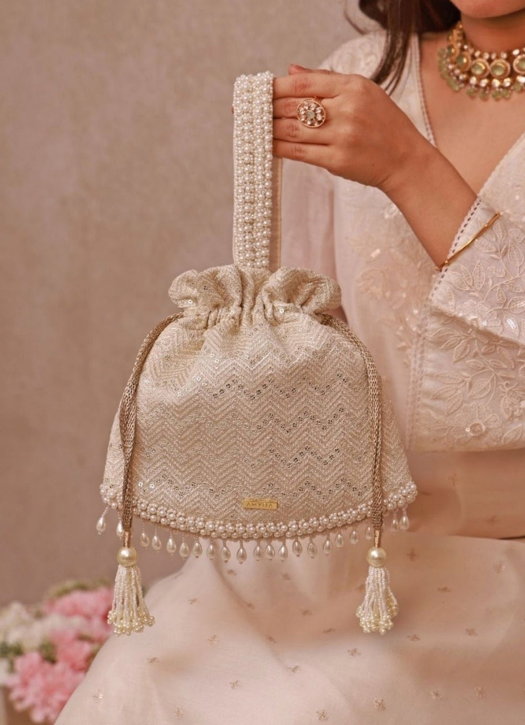 Ivory Embroidered Potli Amyra - Fabilicious Fashion