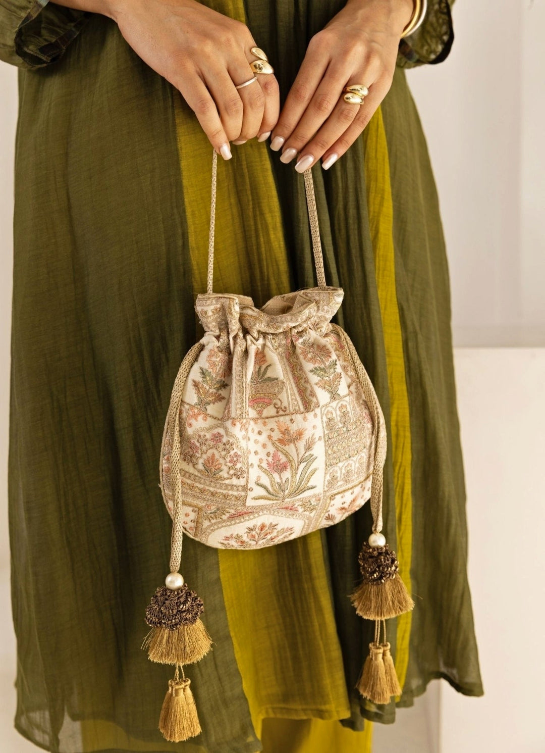 Ivory Embroidered Potli AMYRA - Fabilicious Fashion