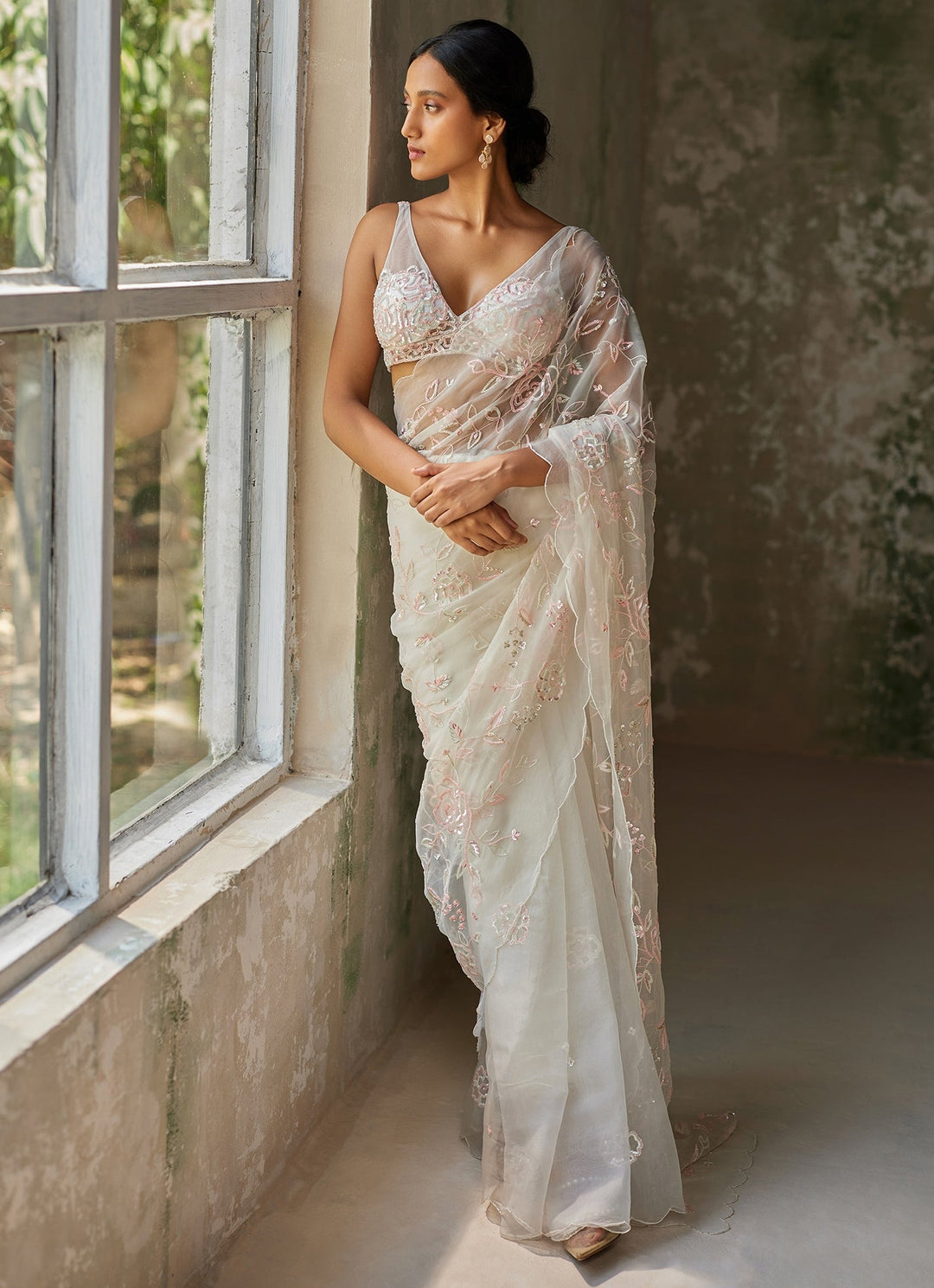Ivory Embroidered Silk Organza Saree Zoon Tribe - Fabilicious Fashion
