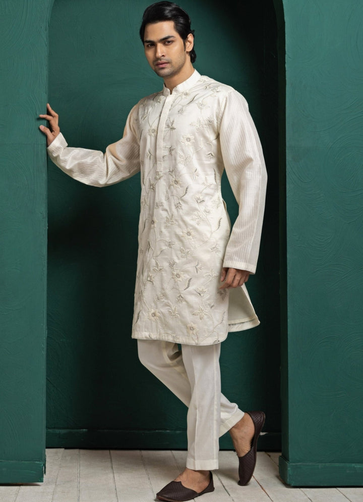 Ivory Floral Chanderi Embroidered Kurta Pant Set Smriti - Fabilicious Fashion