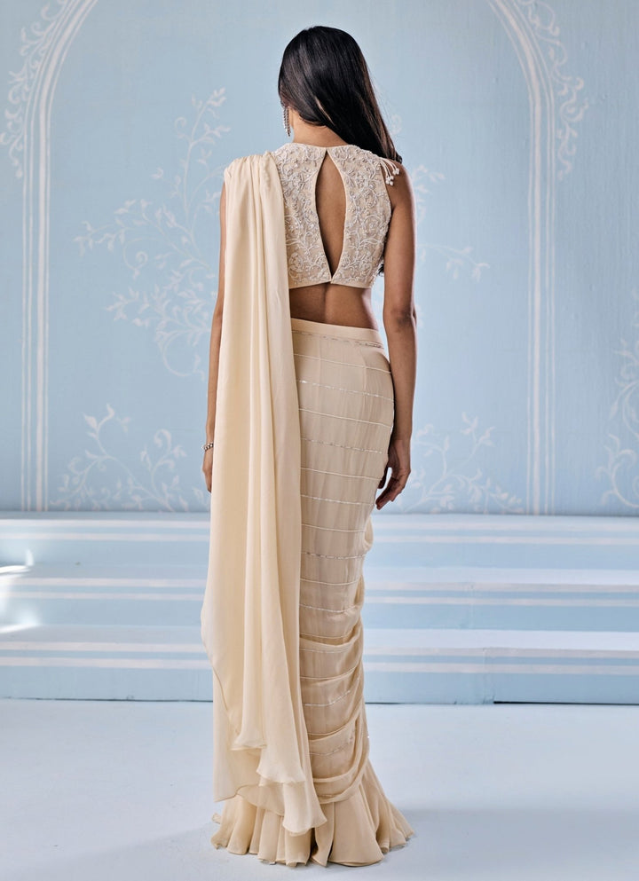 Seema Thukral Ivory Georgette Pre - Draped SareeFabilicious Fashion