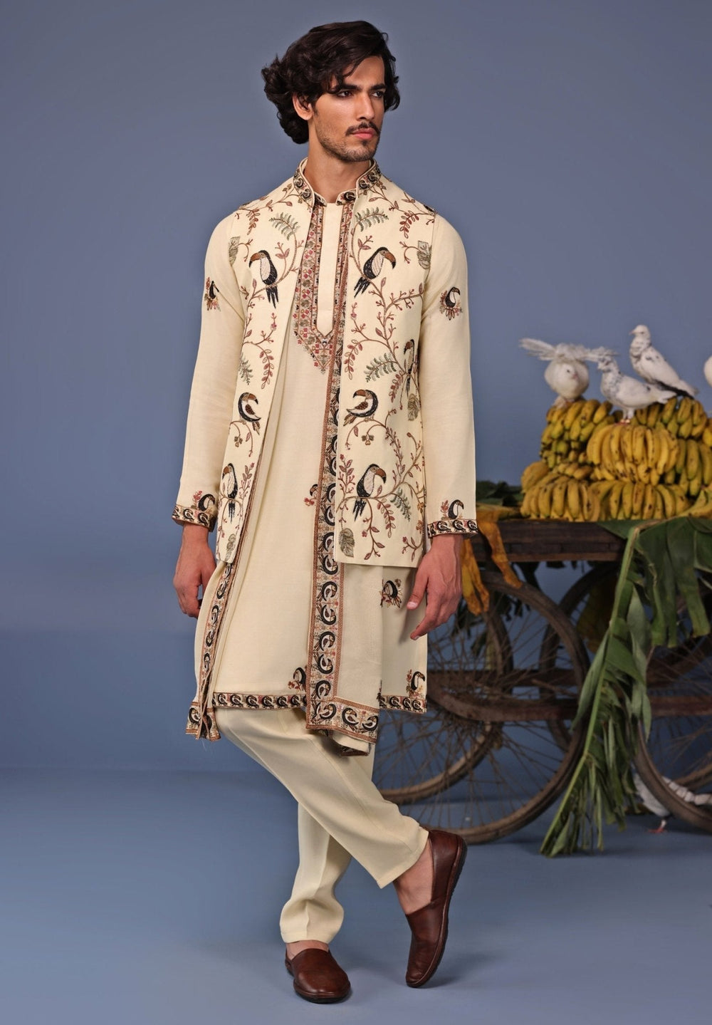 Ivory Kurta Pant Set with Thread Embroidered Jacket Kalpraag - Fabilicious Fashion