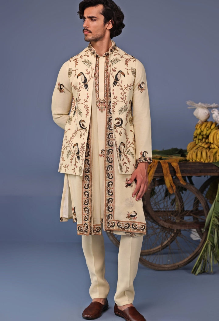 Ivory Kurta Pant Set with Thread Embroidered Jacket Kalpraag - Fabilicious Fashion