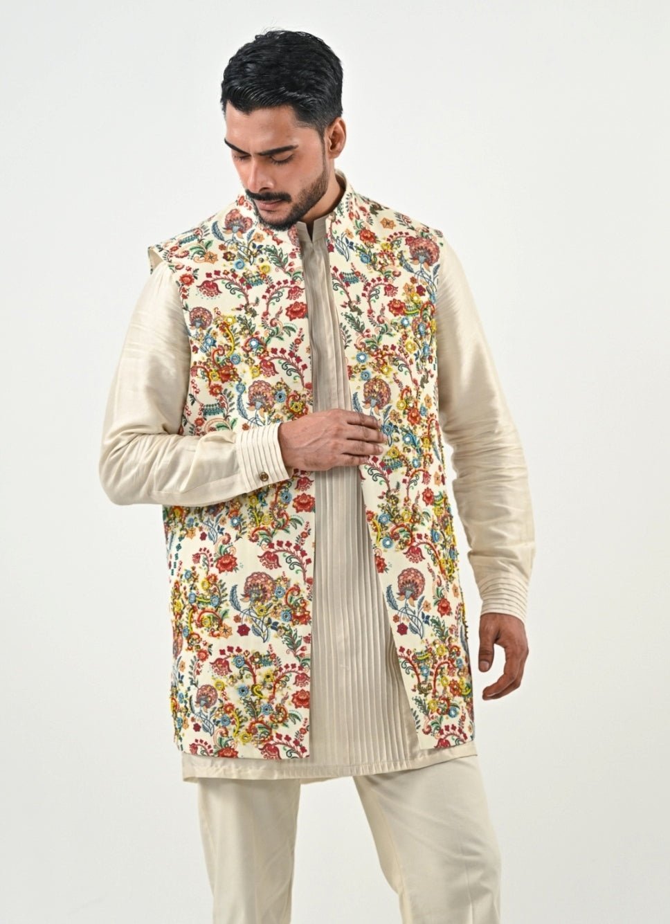 Ivory Kurta Pants Set with Printed Chinon Half Jacket Juhi Bengani - Men - Fabilicious Fashion