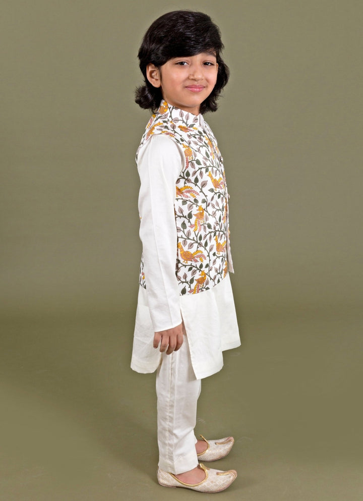 Ivory Printed Chanderi Bundi Set Chotibuti - Fabilicious Fashion