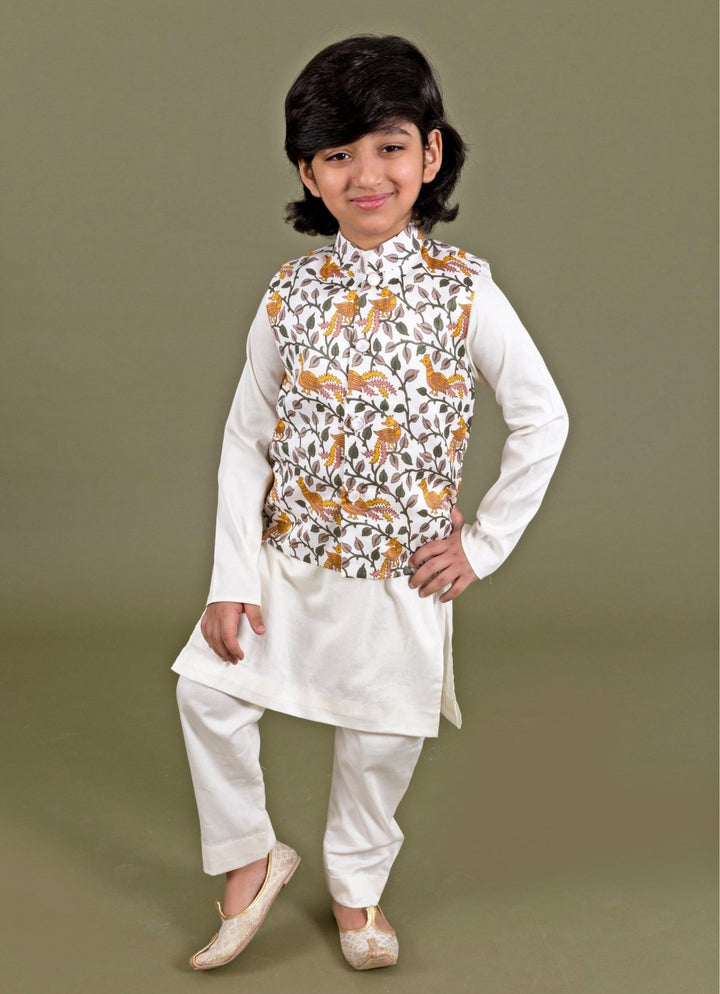 Ivory Printed Chanderi Bundi Set Chotibuti - Fabilicious Fashion