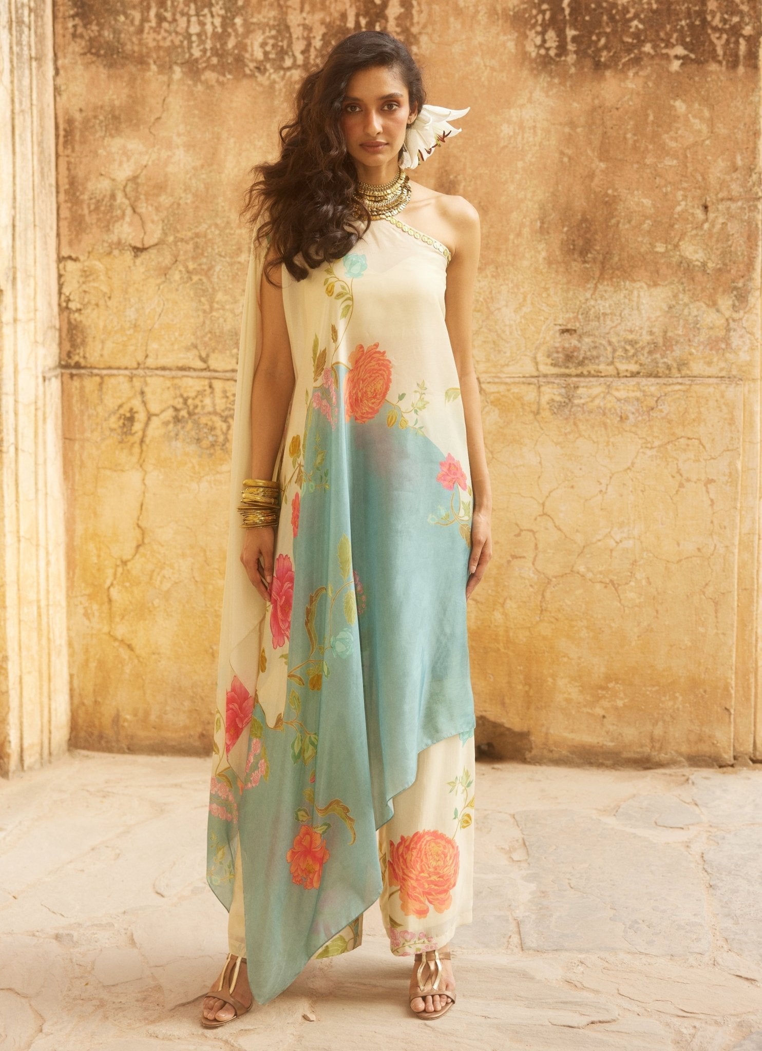 Paulmi and Harsh ivory printed one shoulder dress — apple shaped indo western outfit