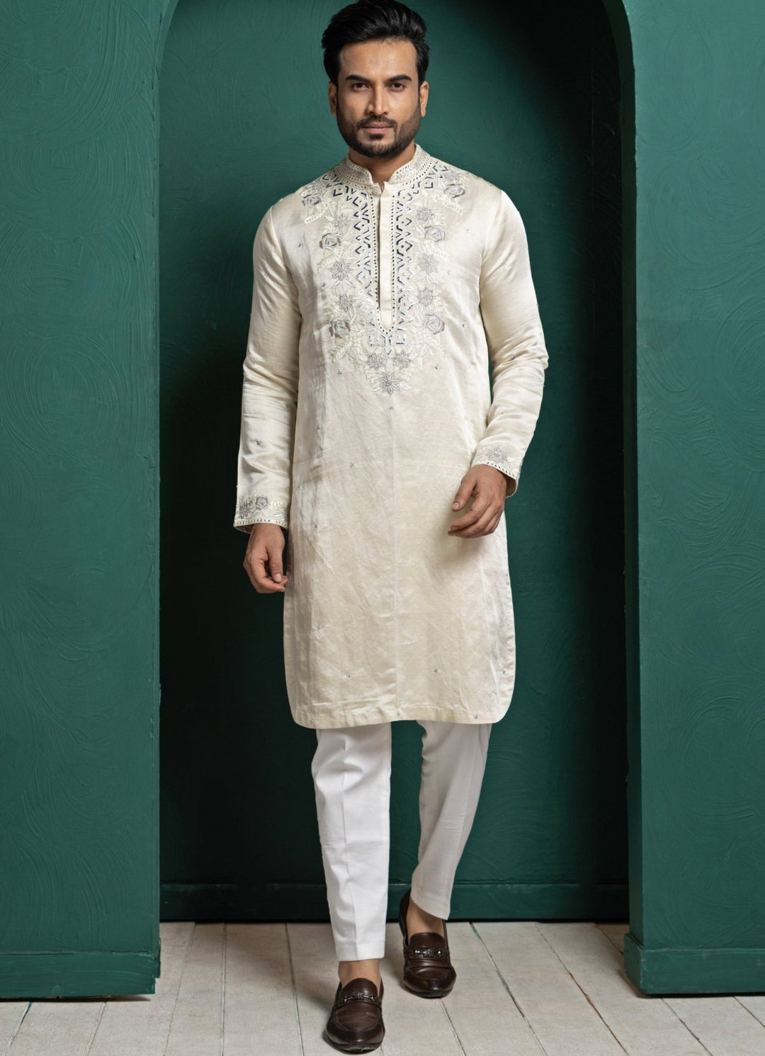 Ivory Satin Embroidered Kurta Pant Set Smriti - Fabilicious Fashion