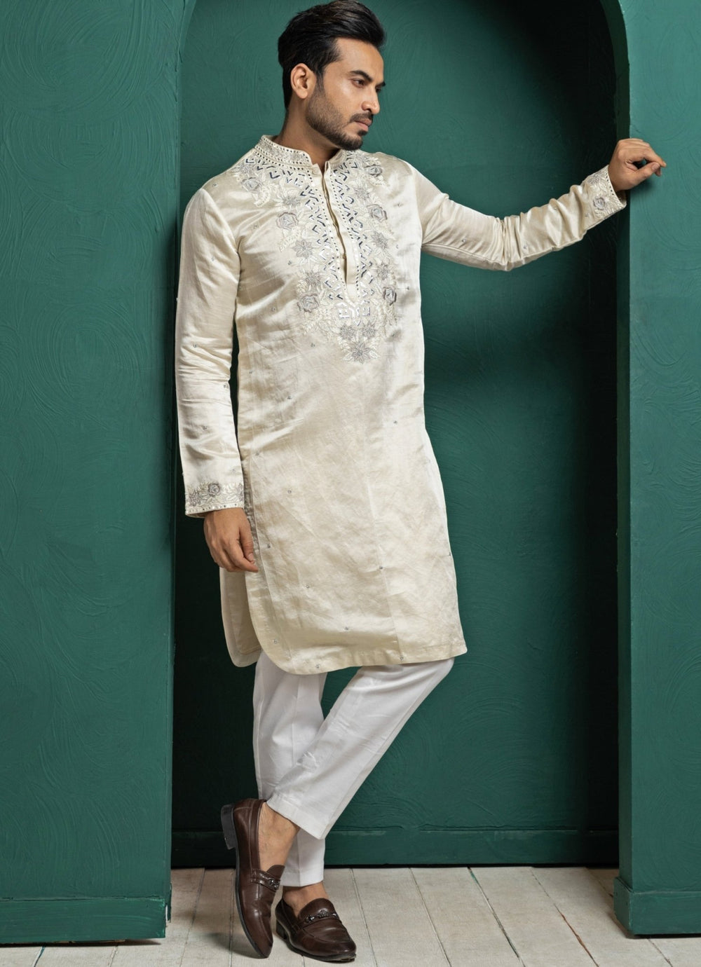 Ivory Satin Embroidered Kurta Pant Set Smriti - Fabilicious Fashion