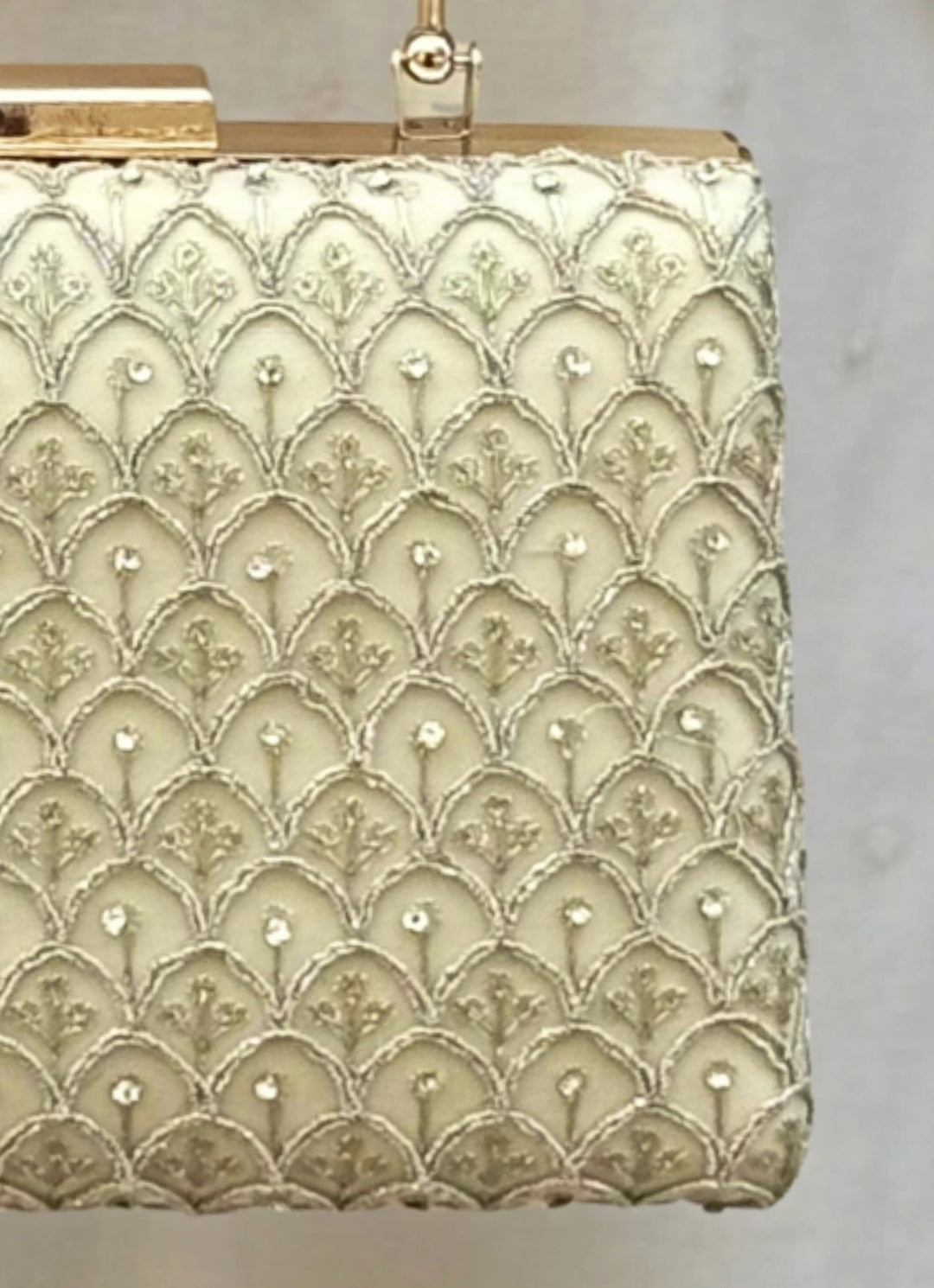 Ivory Silk Embroidered Clutch Amyra - Fabilicious Fashion