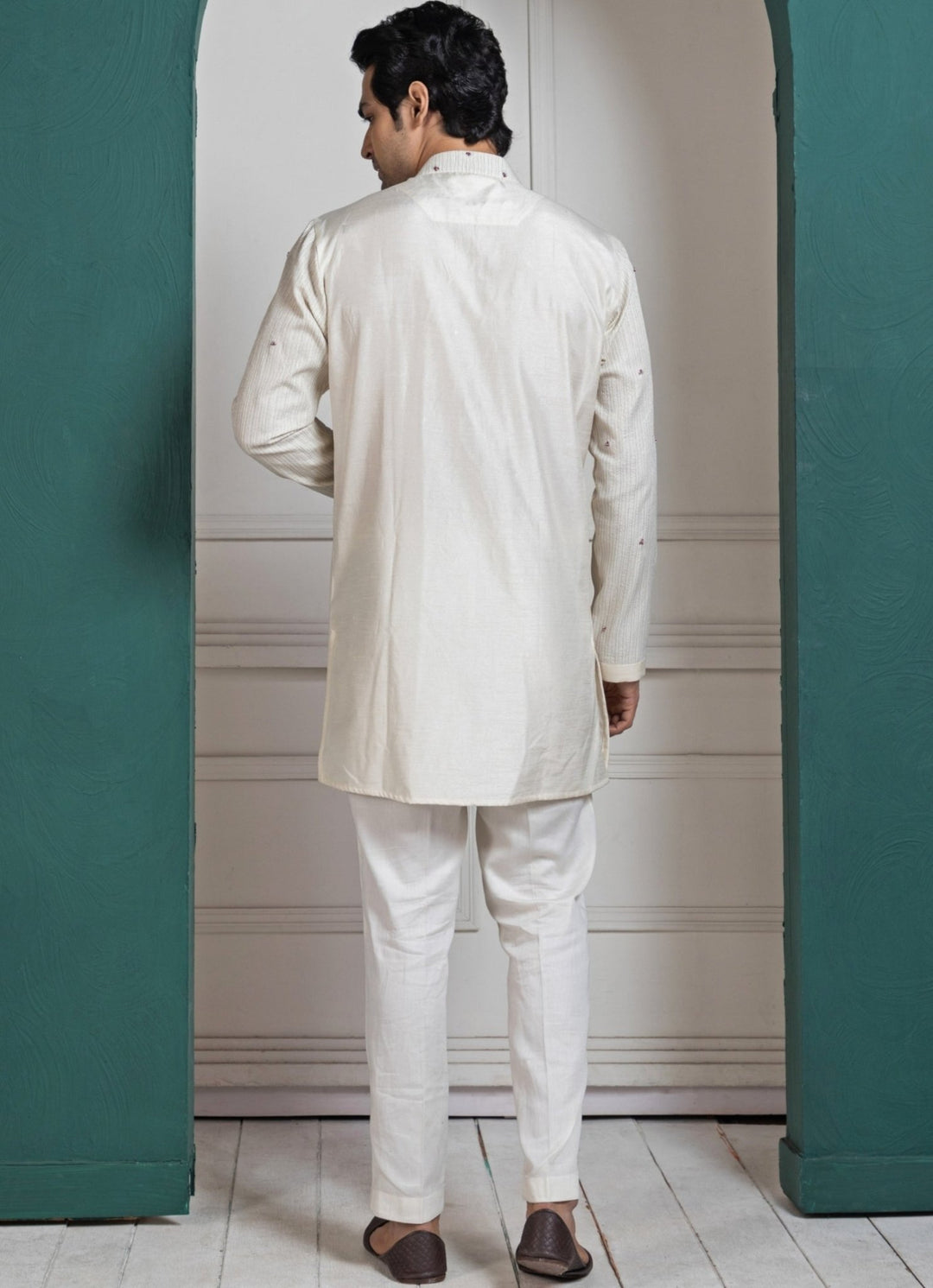 Ivory Silk Kurta Pant Set Smriti - Fabilicious Fashion