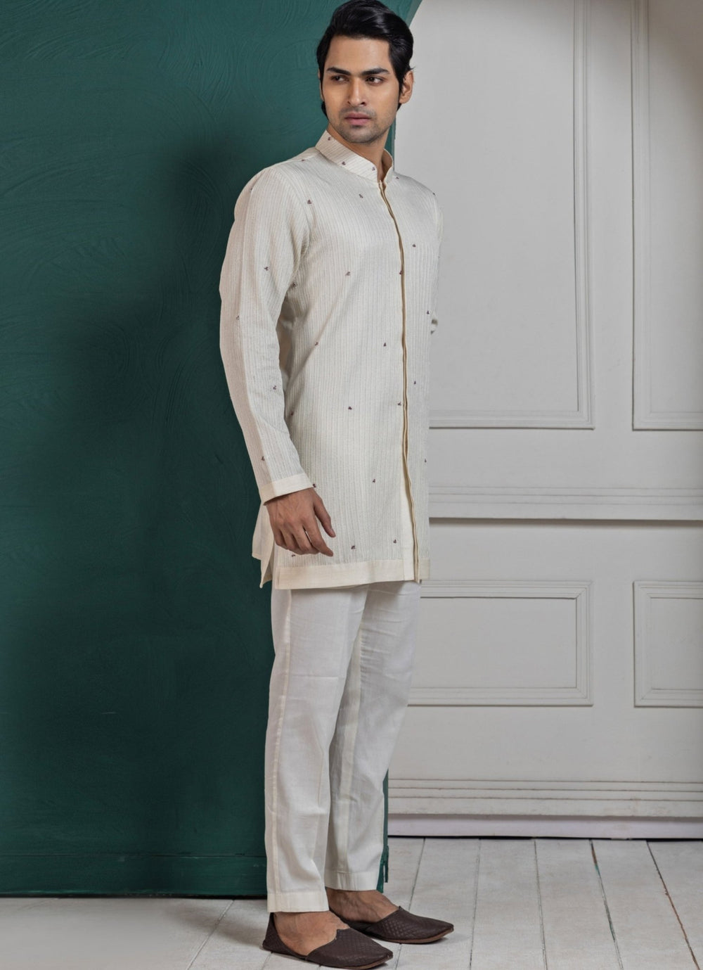 Ivory Silk Kurta Pant Set Smriti - Fabilicious Fashion