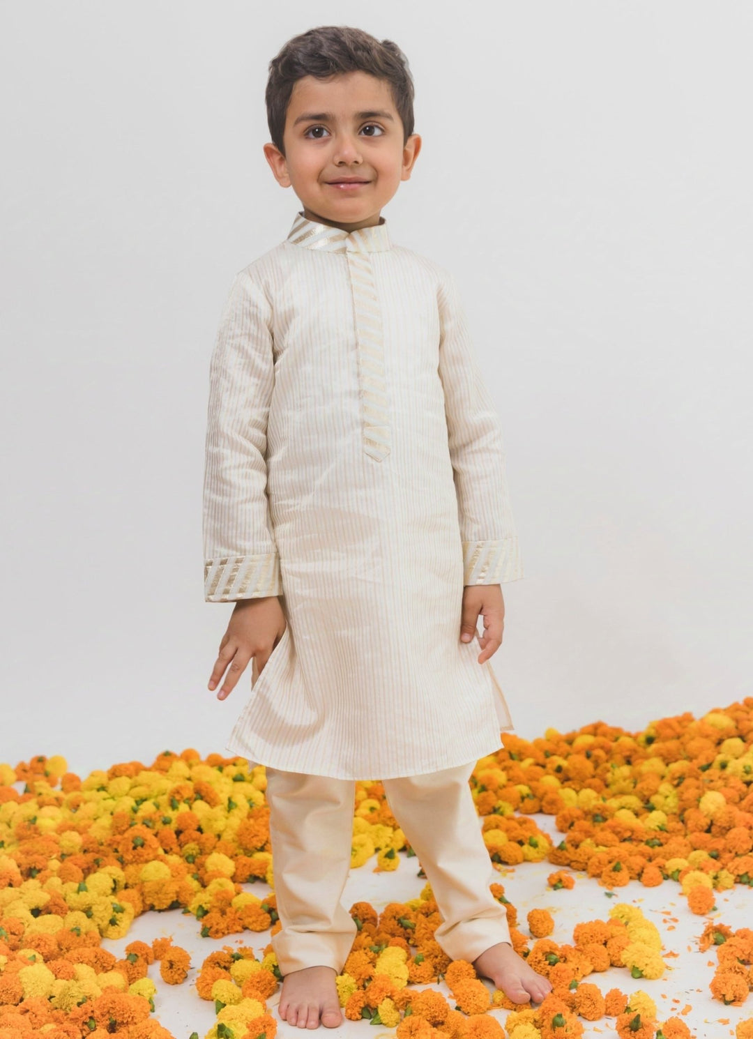 Ivory Tissue Chanderi Kurta Set Chotibuti - Fabilicious Fashion