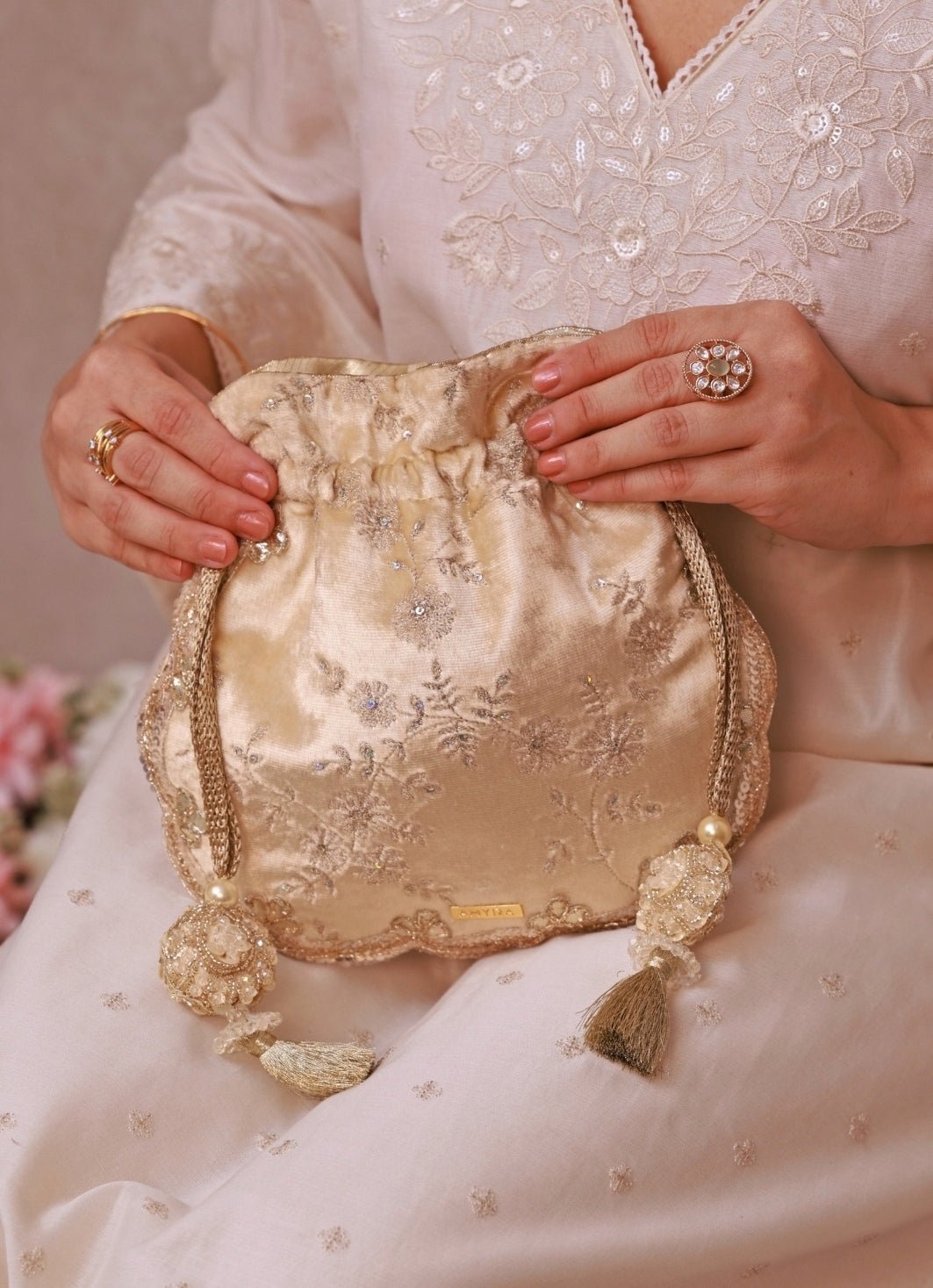 Ivory Velvet Scallop Embroidered Potli Amyra - Fabilicious Fashion
