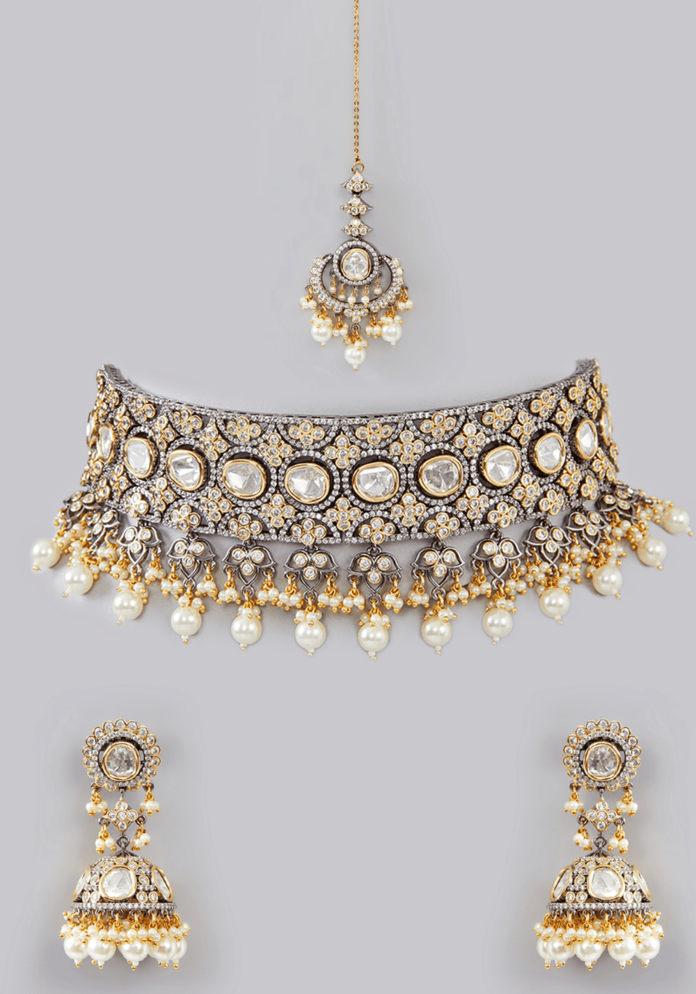 Kundan And Pearl Necklace Set Wit Maathatikki Zevar by Geeta - Fabilicious Fashion