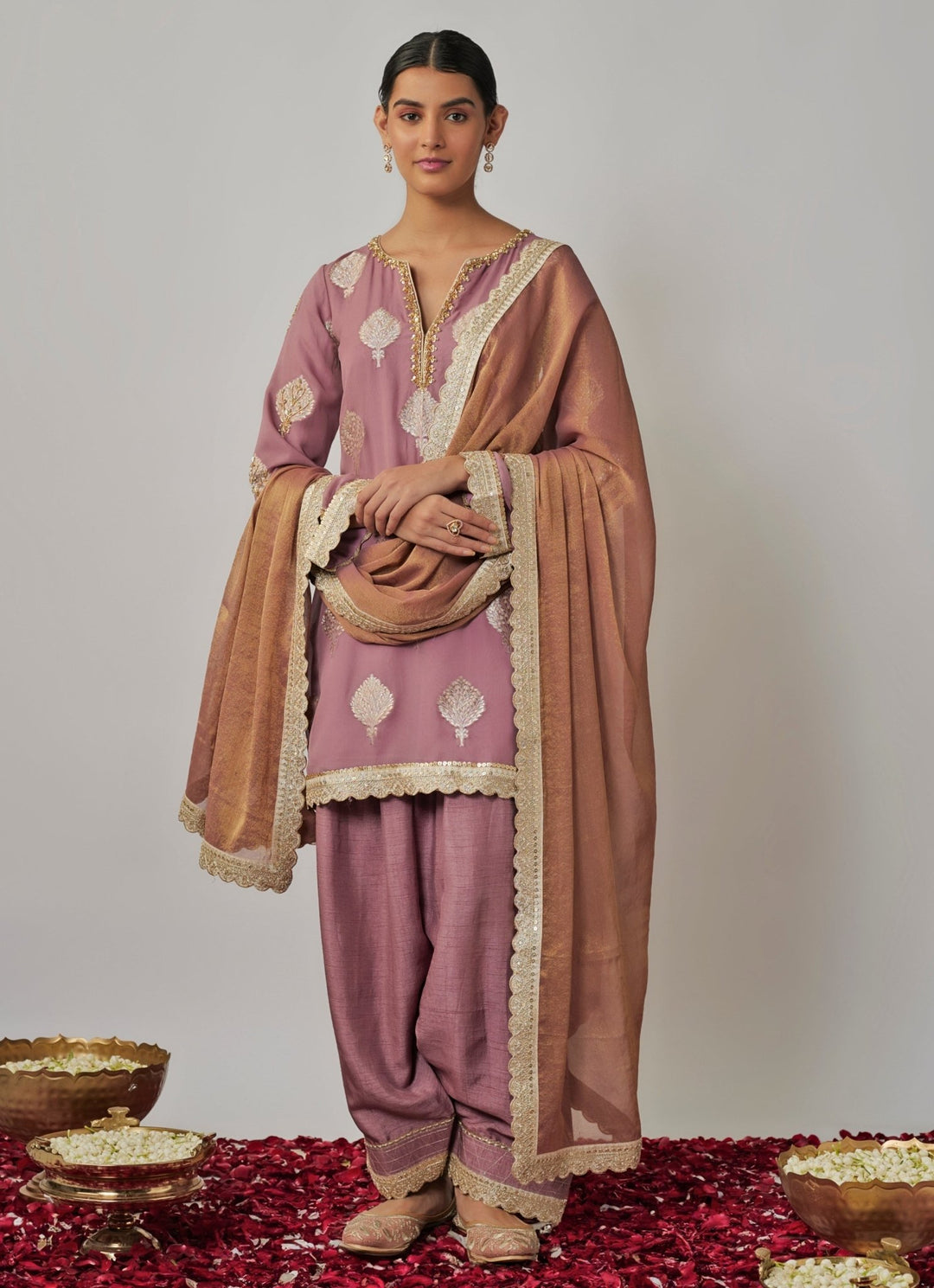 Lilac Embroidered Kurta Salwar Set Renee Label - Fabilicious Fashion