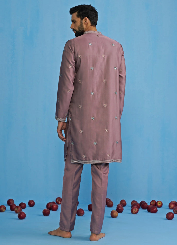 Lilac Embroidered Silk Kurta Set Kalpraag - Fabilicious Fashion