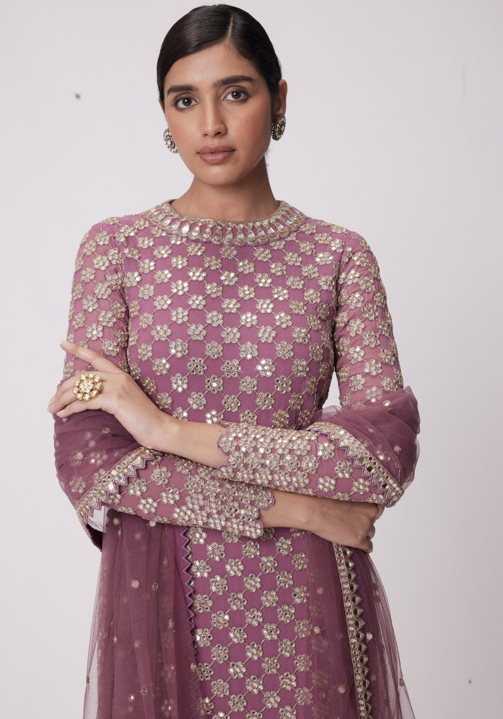 Lilac Embroidered Straight Kurta Set Vvani by Vani Vats - Fabilicious Fashion
