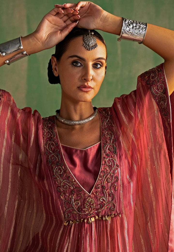 Lilac Pink Embroidered Kaftan Kurta Set Studio Bagechaa - Fabilicious Fashion