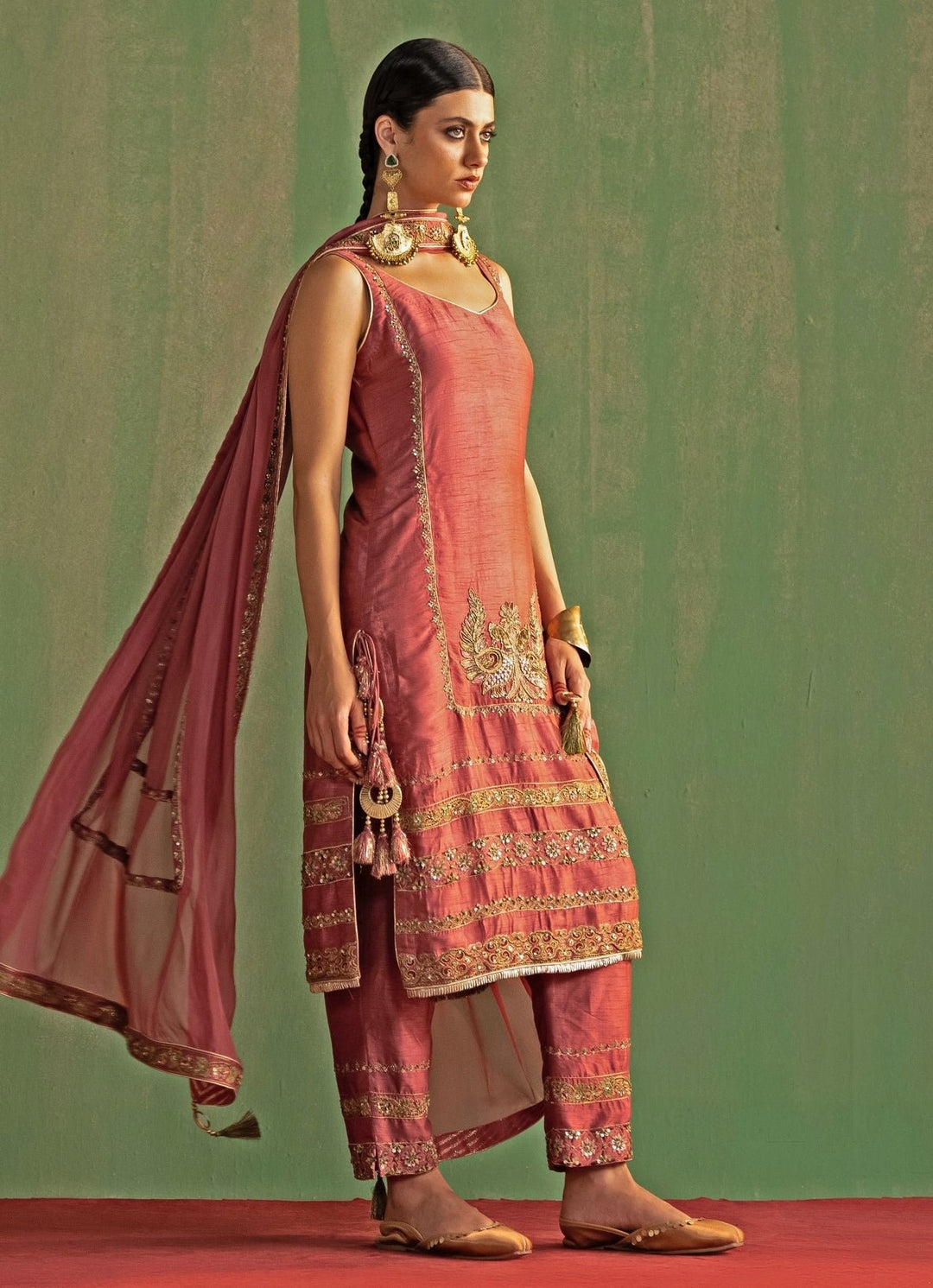 Lilac Pink Embroidered Kurta Pant Set Studio Bagechaa - Fabilicious Fashion