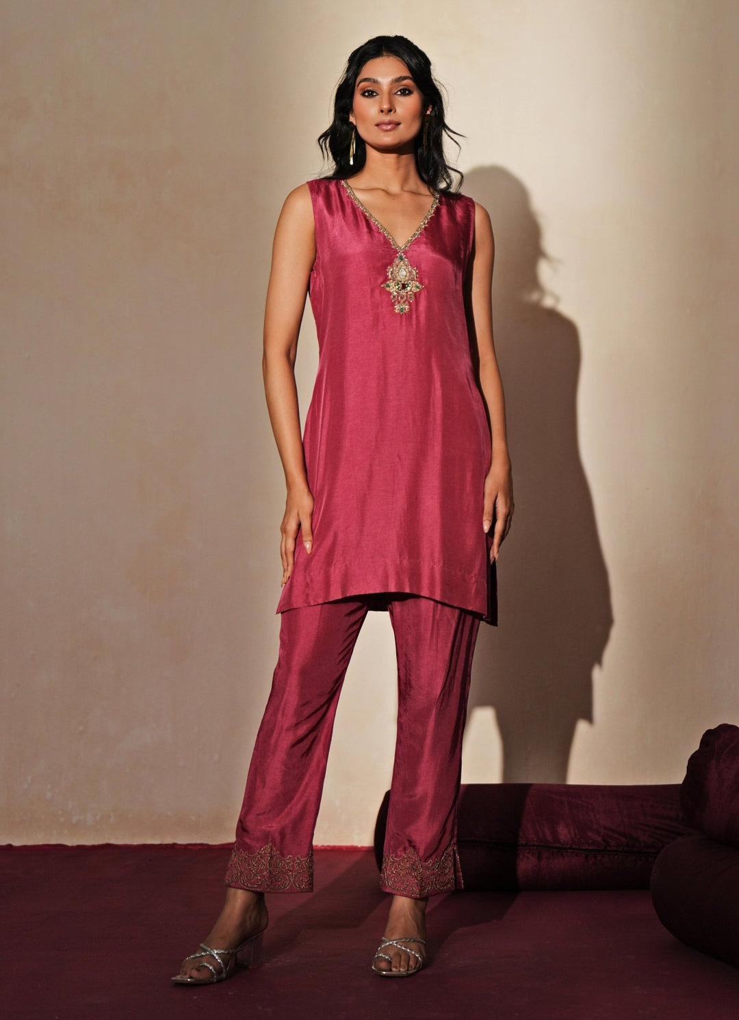 Lilac Pink Embroidered Silk Kurta Pants Set With Cape Isha Gupta Tayal - Fabilicious Fashion
