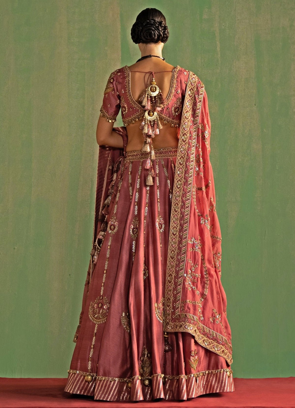 Lilac Pink Embroidered Silk Lehenga Set Studio Bagechaa - Fabilicious Fashion