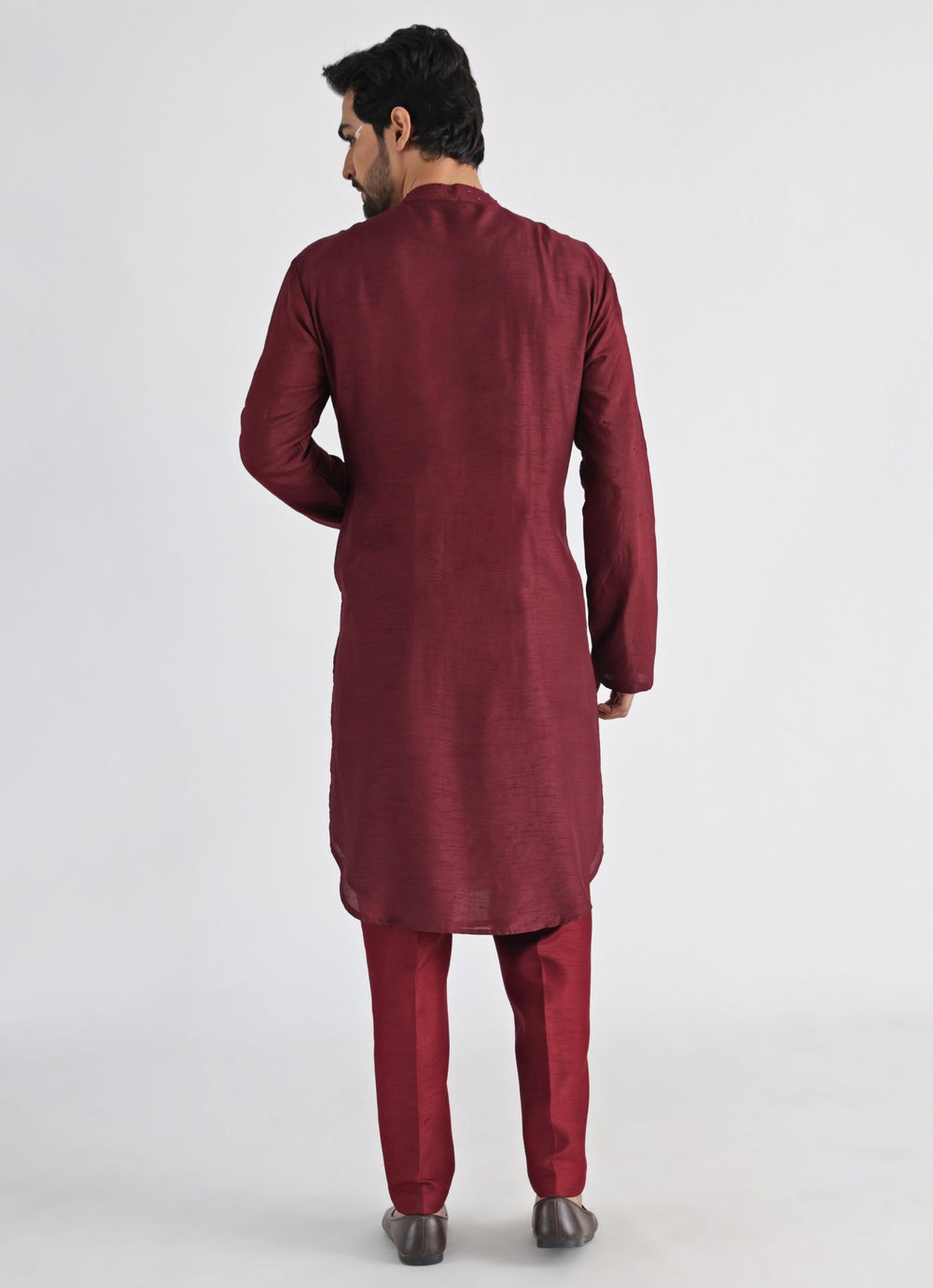 Maroon Embroidered Silk Kurta Pant Set Smriti - Fabilicious Fashion
