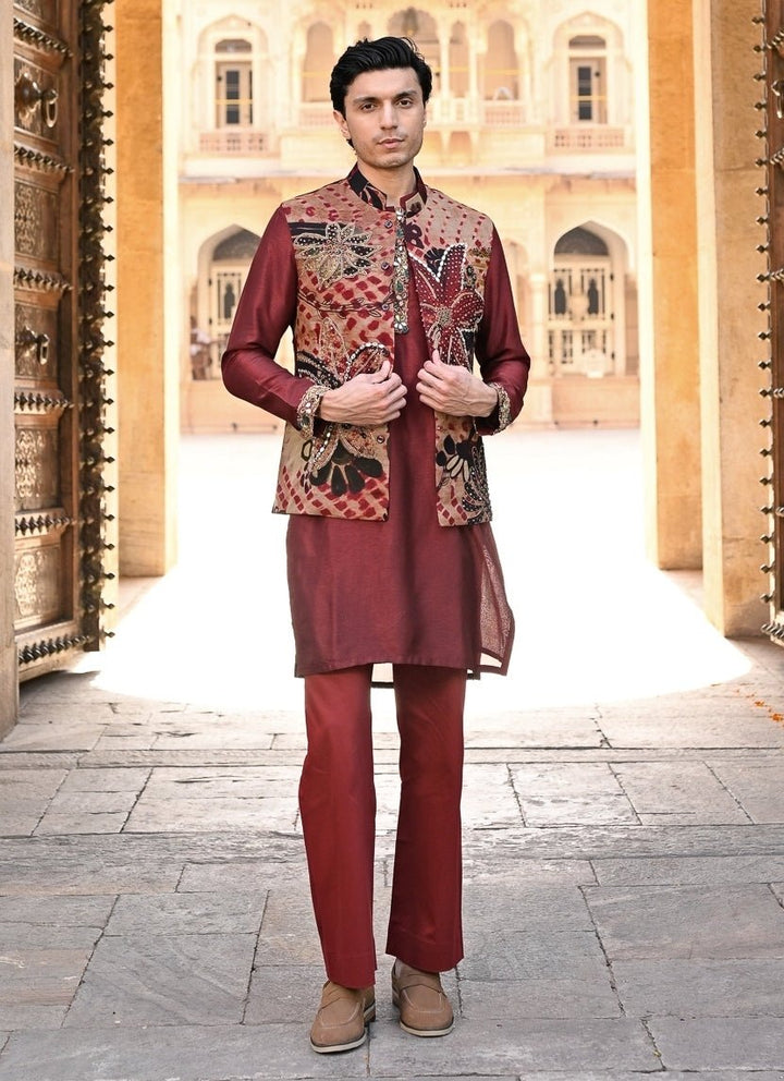 Juhi Bengani - Men Maroon Red Kurta Pants Set with Printed Organza BundiFabilicious Fashion