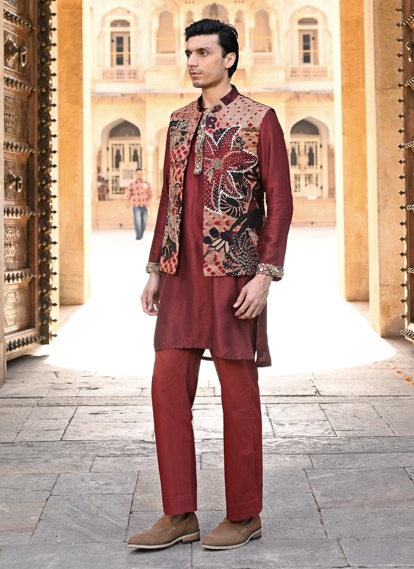 Juhi Bengani - Men Maroon Red Kurta Pants Set with Printed Organza BundiFabilicious Fashion
