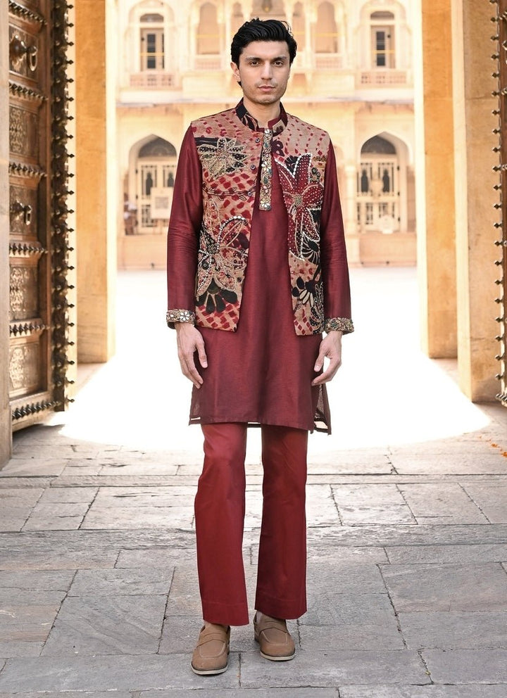 Juhi Bengani - Men Maroon Red Printed Organza BundiFabilicious Fashion