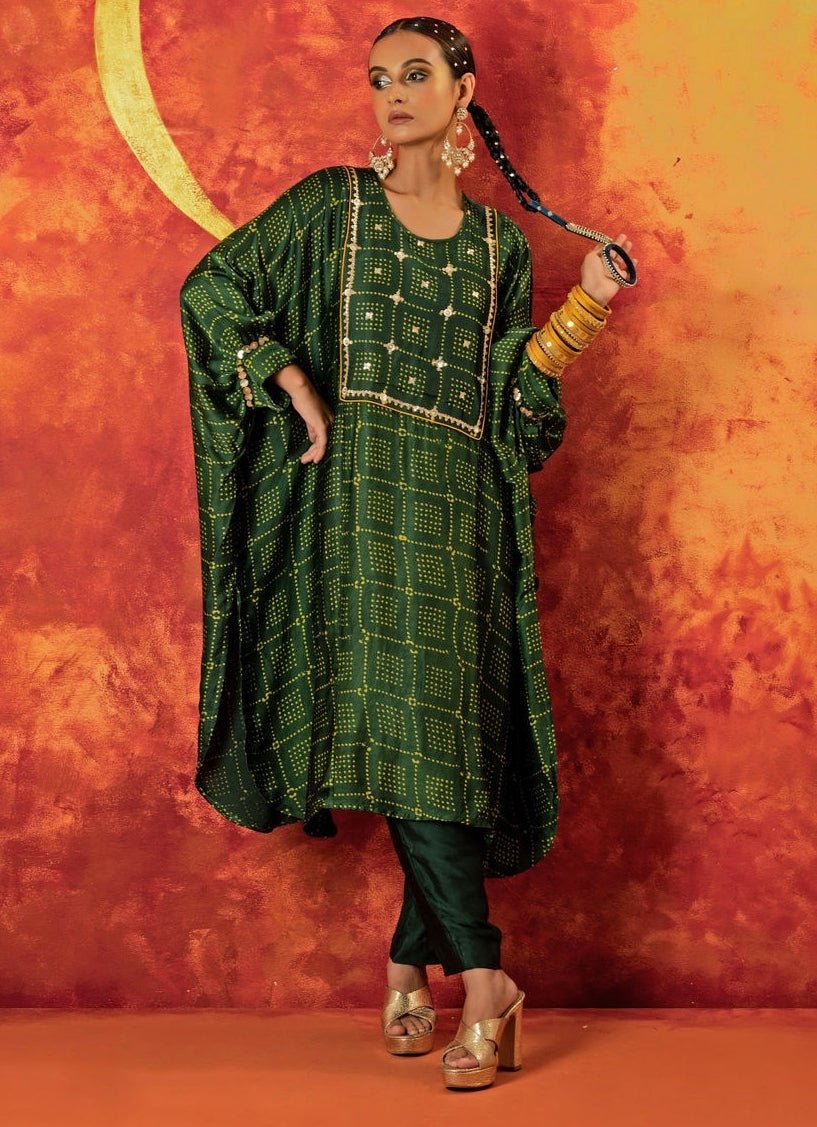 Mehendi Green Embroidered Relaxed Fit Kurta With Pants Prahnaaya - Fabilicious Fashion