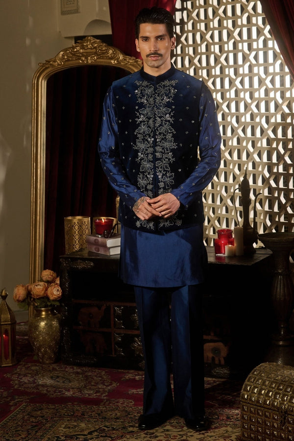 Midnight blue velvet Nehru jacket set for men for an Indian wedding ceremony by Contrast by Parth